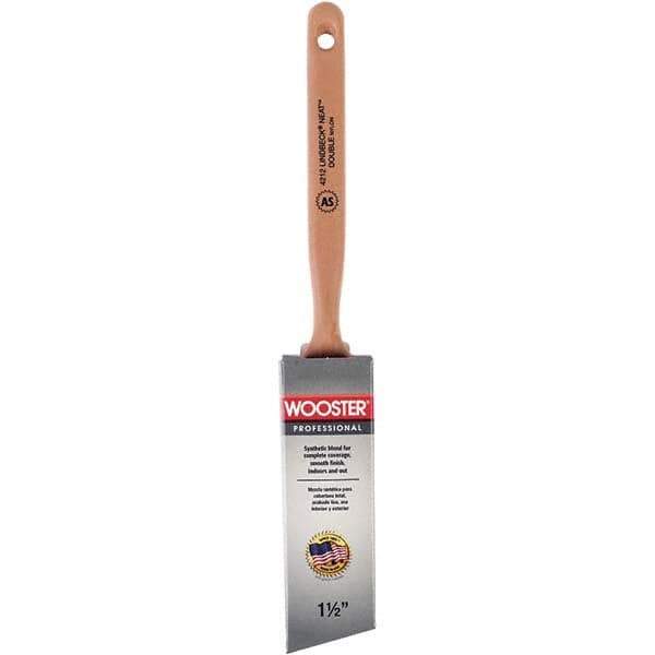 Wooster Brush - 1-1/2" Angled Synthetic Sash Brush - 2-7/16" Bristle Length, 7-7/8" Poly Foam Fluted Handle - Eagle Tool & Supply