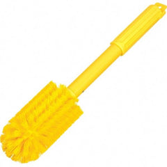 Carlisle - Bottle & Tube Brushes Type: Valve Brush Diameter (Inch): 3 - Eagle Tool & Supply